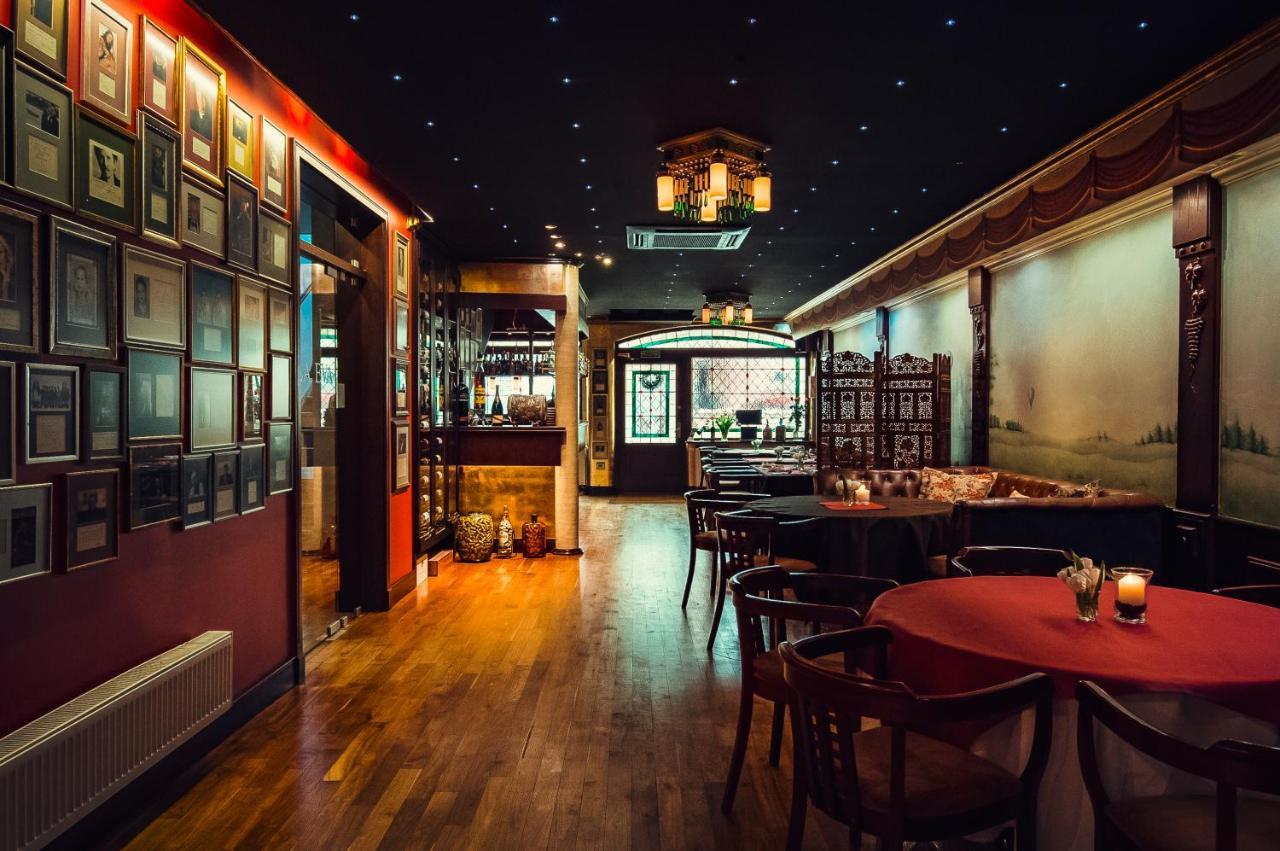 Hotel Villa Eva 格但斯克 外观 照片