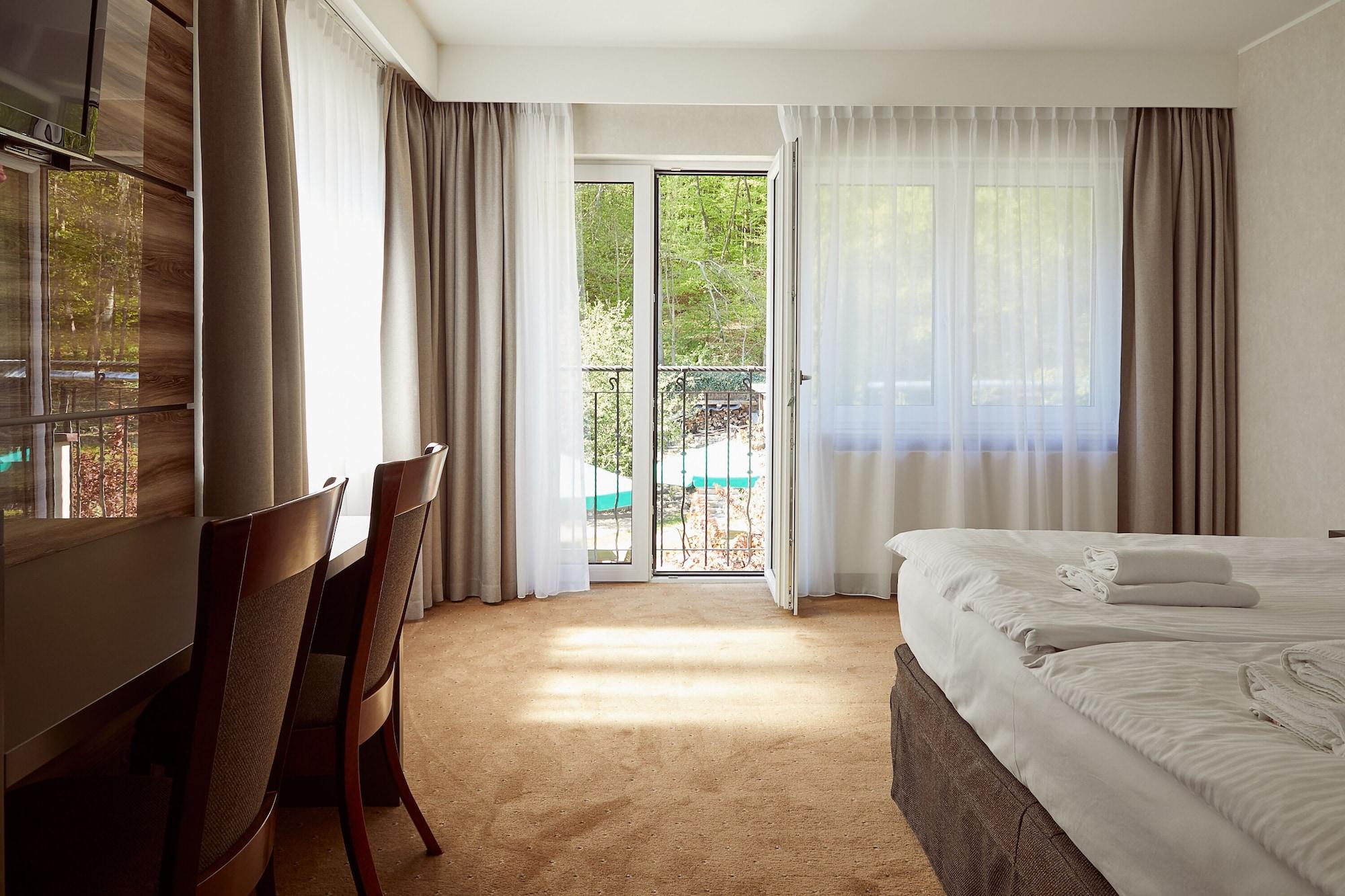 Hotel Villa Eva 格但斯克 外观 照片