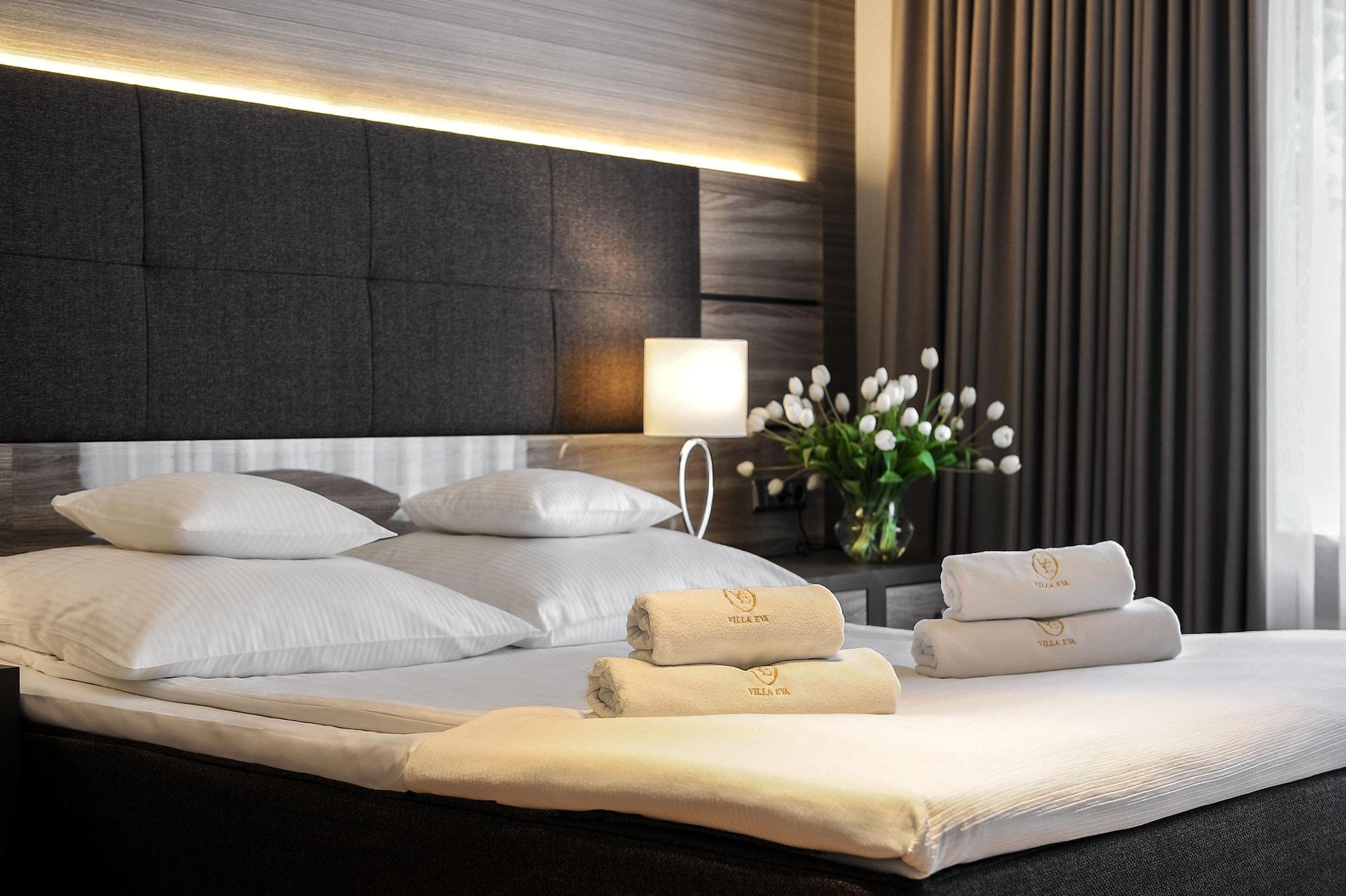 Hotel Villa Eva 格但斯克 外观 照片