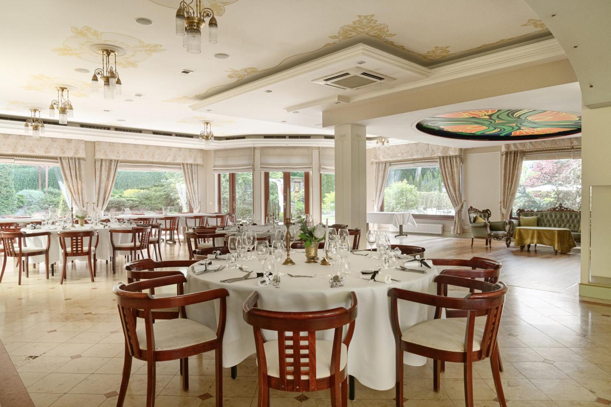 Hotel Villa Eva 格但斯克 外观 照片