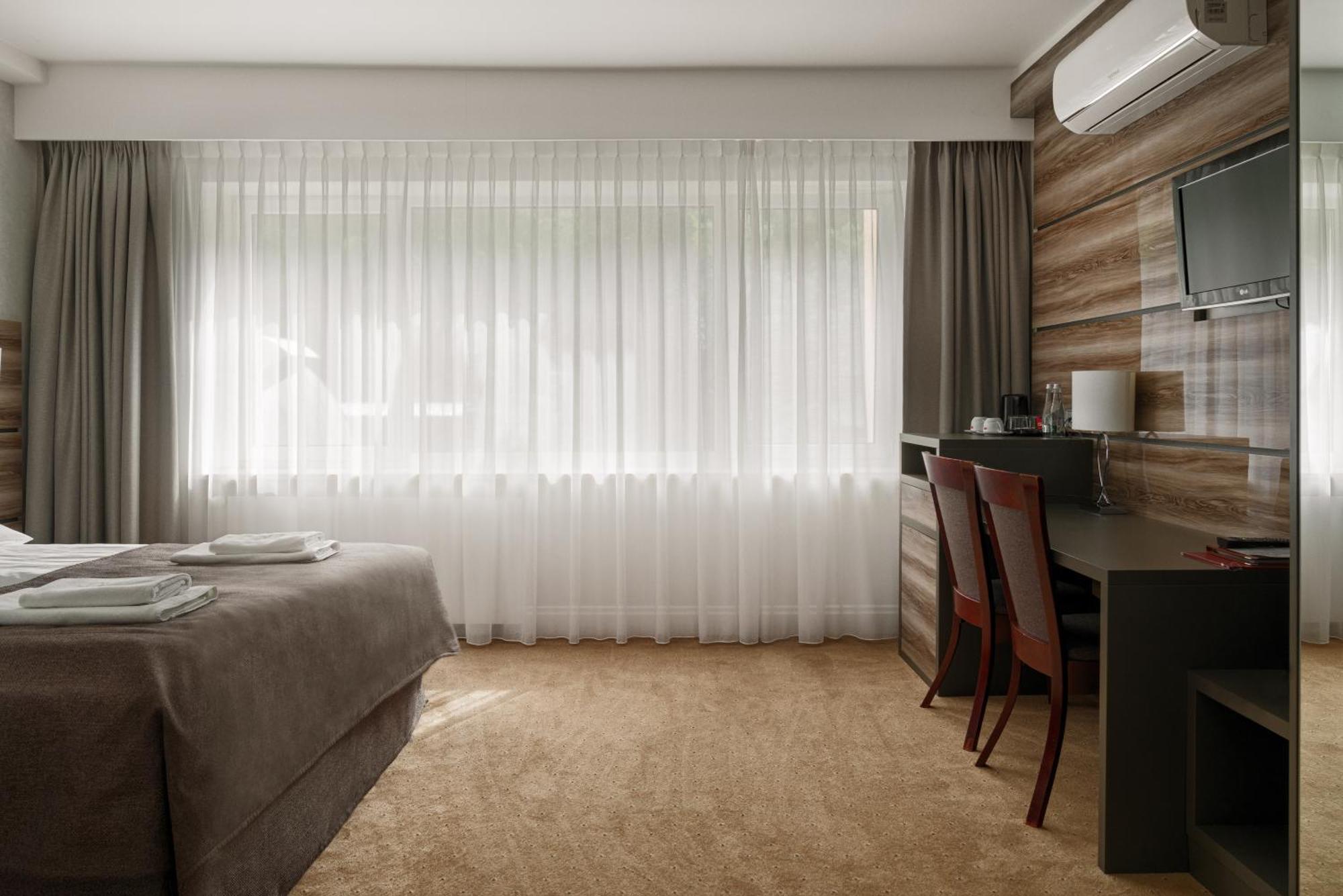 Hotel Villa Eva 格但斯克 外观 照片